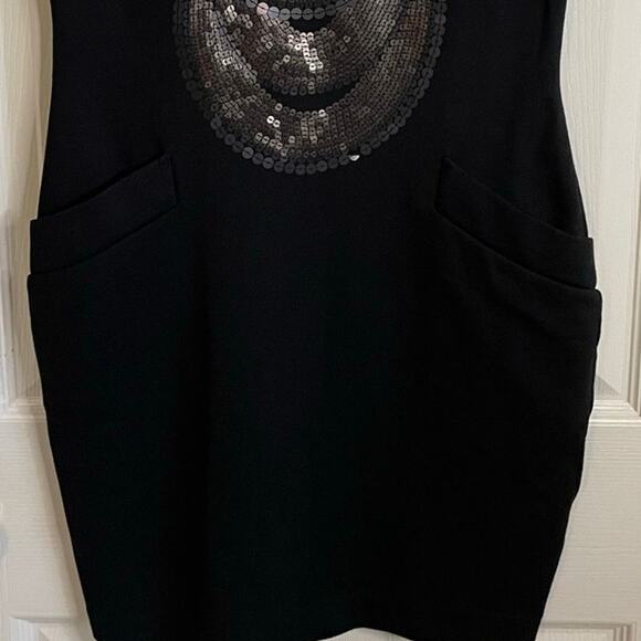 Ted Baker London Sequin Embellished Black Dress Sz 2 (US 6) Cap Sleeves Sheath - Picture 5 of 11